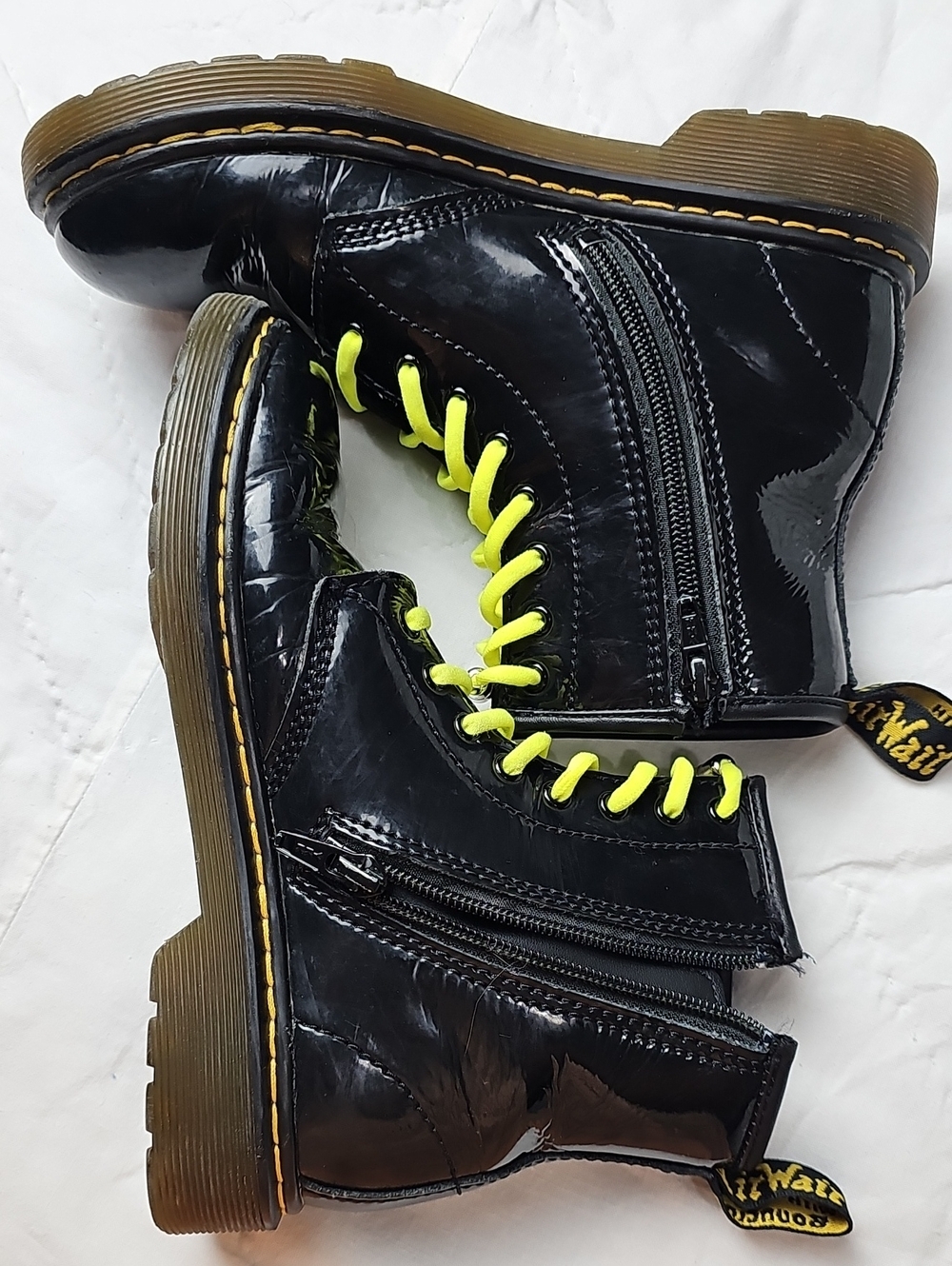 Dr Martens 15382 Black Girl Leather Ankle Boots Size 2